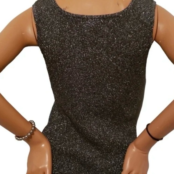 Large Lauren Michelle Grey Beaded Sleeveless elegant Sweater Top - Picture 3 of 17